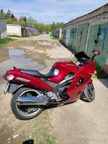 Predám Kawasaki ZZR 1100 - 3