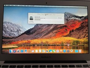 apple macbook air 11” - 3