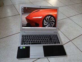 15.6" ACER E5 - 571G/Core I5/ 8GB RAM/ 256 SSD/ 2xGrafika - 3