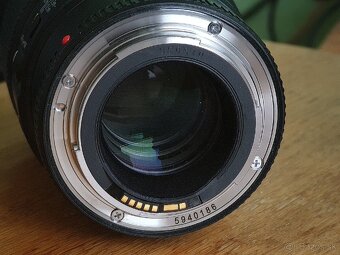 Canon 100mm F2.8 L Macro IS USM - 3