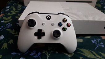 Xbox One S 1TB - 3