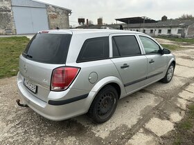 Opel Astra Caravan 1.9cdti 74kw - 3