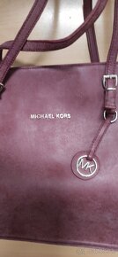 Michael Kors kabelka - 3