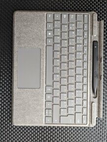Microsoft Surface Pro 8 with keyboard and mouse - 3