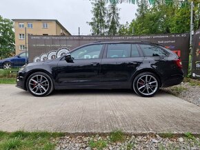 Škoda Octavia Combi 2.0 TDI RS DSG - 3