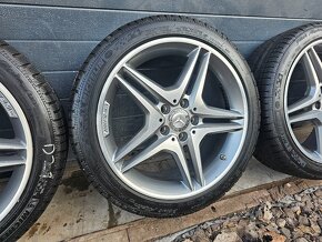 Zánovná zimná sada Mercedes A35, A45 AMG 215/45 R18 - 3