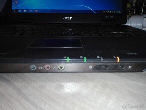 Acer Intel Core2Duo. 15,4".2GB DDR2. 160 GB.Win 7 PRO. - 3