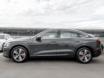 Audi Q8 e-tron Sportback advanced 50 quattro - 3