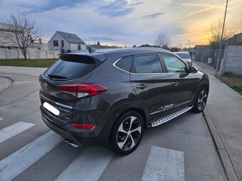 HYUNDAI Tucson 1.6 T-GDi 130kW 4WD - 3