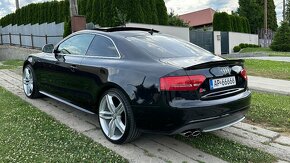 AUDI S5 4.2FSI V8 Quattro Tiptronic Coupe - 3