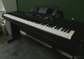 Yamaha portable grand 650 - 3