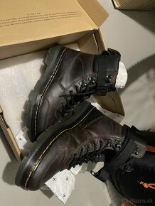 Dr. Martens COMBS TECH 42 - 3