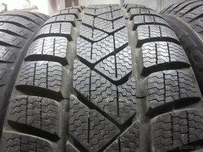 R17 Zimná sada GOLF rozteč 5x112 205/50R17 PIRELLI dezén 8mm - 3