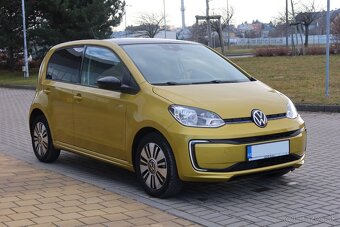 Volkswagen e-Up 61 kw, DPH, kamera, serviska, 36,8 kWh - 3