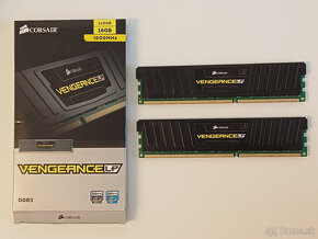 Corsair 16GB DDR3 1600MHz CL10 (2x8GB) - 3