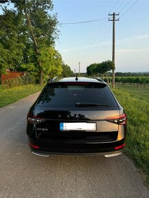 Škoda Superb Combi 2.0 TDI SCR Sportline 4x4 DSG - 3