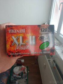 Predám audiokazety MAXELL XL II-120        10 balenie - 3