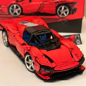 PREDANÉ Akcia Technik block skladačka auto Ferrarii 1:8 - 3