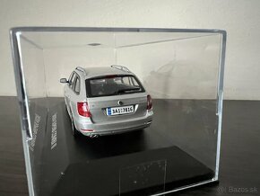 Skoda Superb Combi II 1:43 - 3