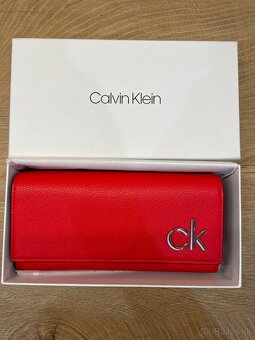 Veľká dámska peňaženka – Calvin Klein – červená - 3