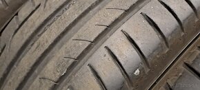 Predám 4ks jazdené letné 225/45r17-91W Dunlop - 3