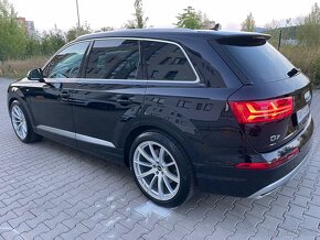 Audi Q7 - 3