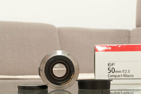 Canon EF 50mm f/2.5 Compact-Macro - 3