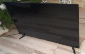 LED televízor 109 cm - 3