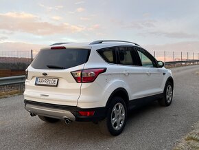 Ford Kuga - 3