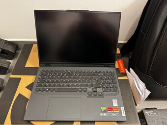 Lenovo Legion Pro 5 16ARX8 - 3