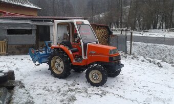 KUBOTA SATURN - 3