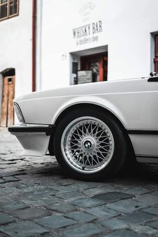 BMW 635csi EU manuál, e24 - 3