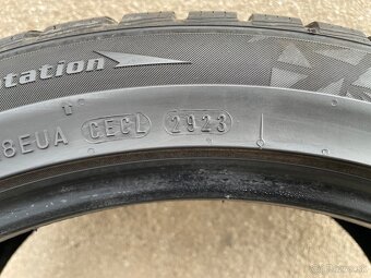 Nexen 235/45 R19 99v - 3