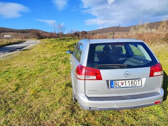 Opel Vectra Caravan - 3