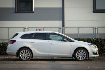 Opel Astra Sport Tourer 1.4 Turbo 140k M6 /AJ NA SPLÁTKY/ - 3