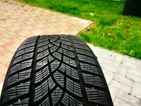 215/55 r17 zimné - 3