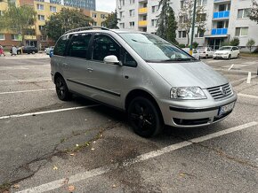 VW Sharan 1.9 tdi 85kw automat - 3