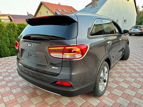 Kia Sorento 2.2 CRDi 147kw 4x4 (AWD) Automat Panoráma - 3