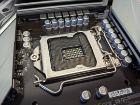 GIGABYTE Z590M GAMING X, socket 1200 - 3