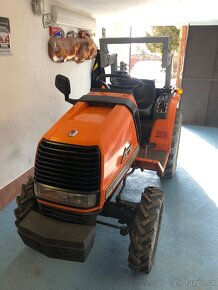 Kubota Aste A15 - 3