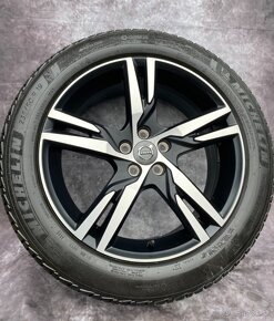 Alu kola Volvo V90CC / XC40 235/50R19 - 3