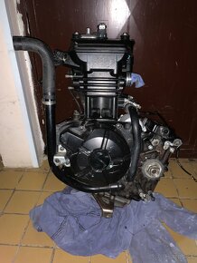 Motor na Kawasaki Ninja 300 - 3