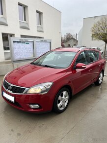 Kia Cee'd Sportswagon 1.6 CRDi 2010 - 3