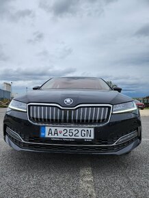 Škoda Superb iV Style Plug-in Hybrid - 2024 - - 3