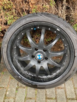 225/40R19 letne BMW disky - 3