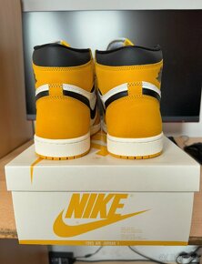 Jordan 1 Retro High Og Yellow Orche 44EU - 3