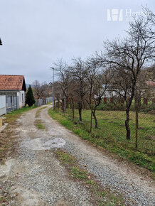 pozemok na výstavbu RD / chaty, 932m2, obec Sokol-časť Uhrin - 3