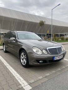 Mercedes E trieda T 220 CDI Elegance A/T - 3