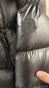 Moncler cierna paperova bunda vel L - 3