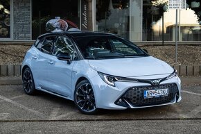 Toyota Corolla TS 2.0 Hybrid Dynamic Force e-CVT GR Sport - 3